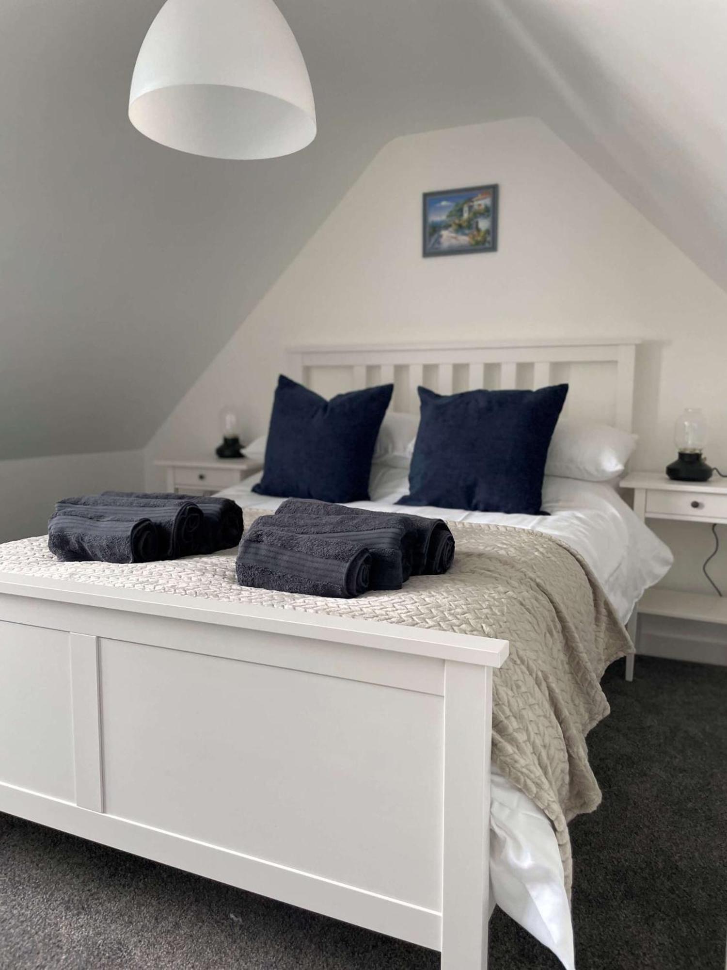 Tidal Walk Cottage By The Sea Harwich Exteriör bild